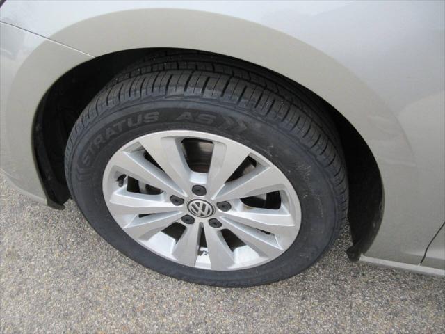 used 2018 Volkswagen Golf car, priced at $17,995
