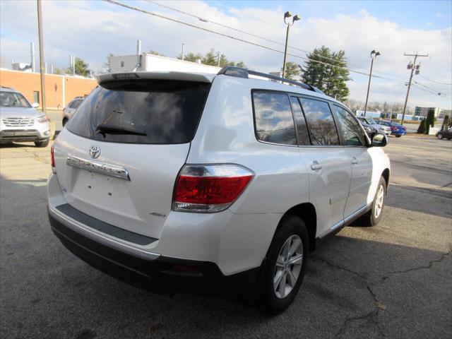 used 2013 Toyota Highlander car, priced at $15,495