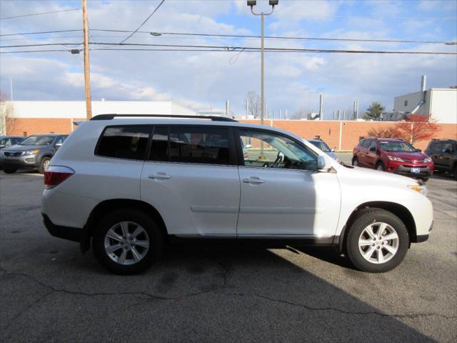 used 2013 Toyota Highlander car, priced at $15,495