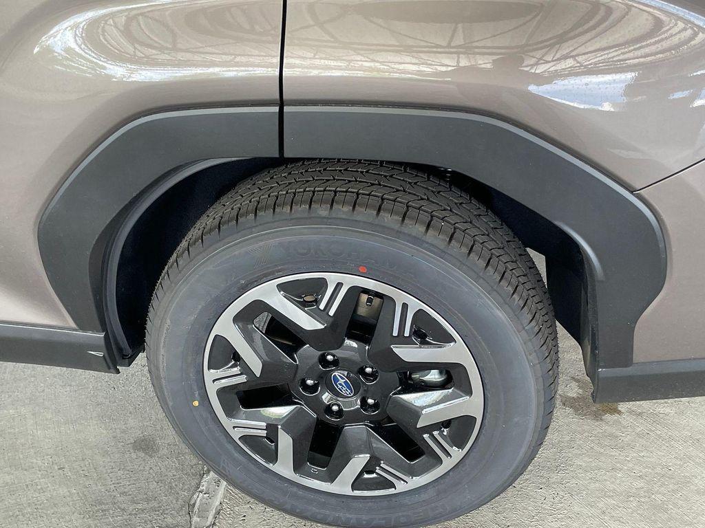 new 2025 Subaru Forester car, priced at $33,628