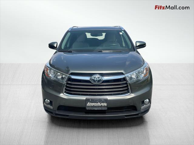 used 2016 Toyota Highlander car, priced at $23,988