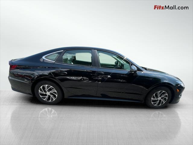 used 2022 Hyundai Sonata Hybrid car, priced at $17,588