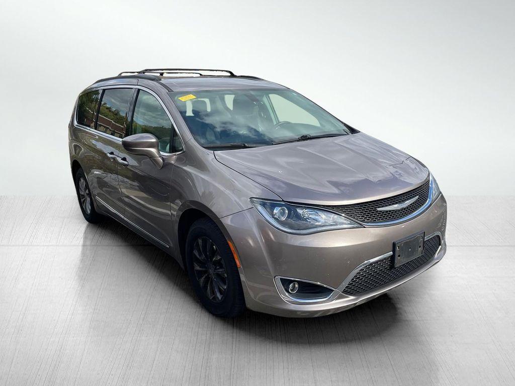 used 2017 Chrysler Pacifica car, priced at $11,488