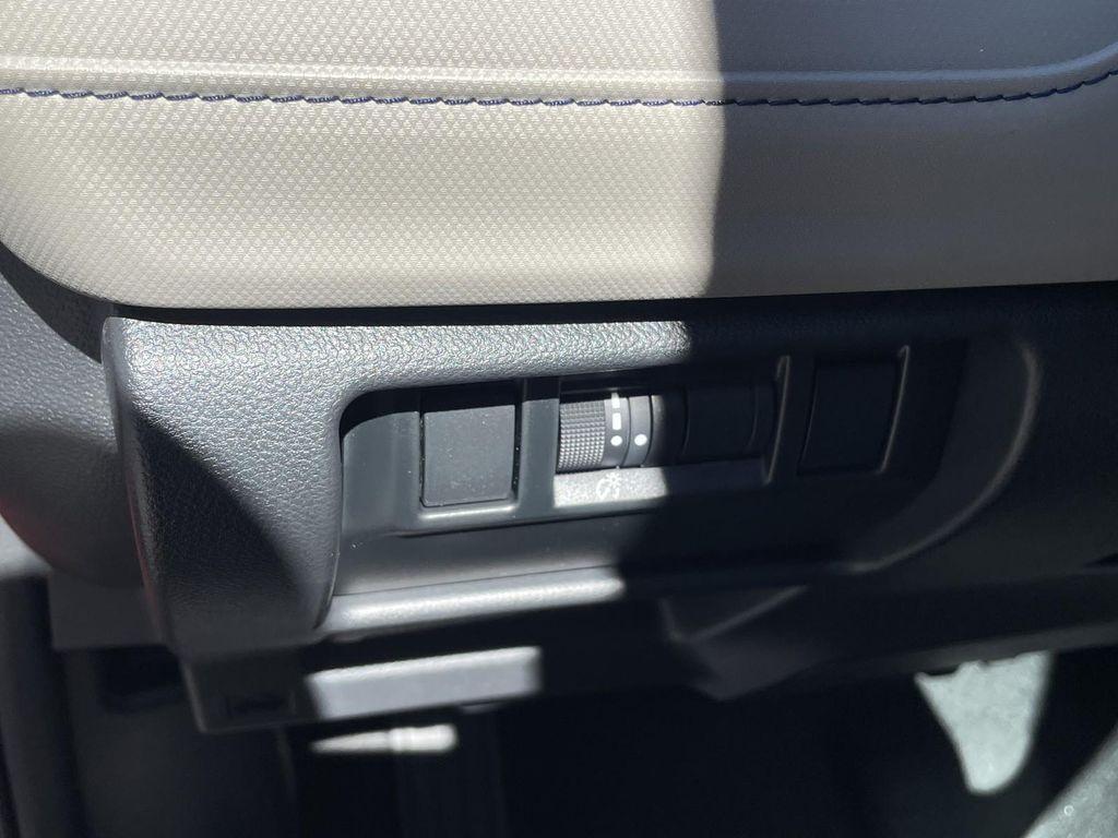 new 2025 Subaru Forester car, priced at $33,514