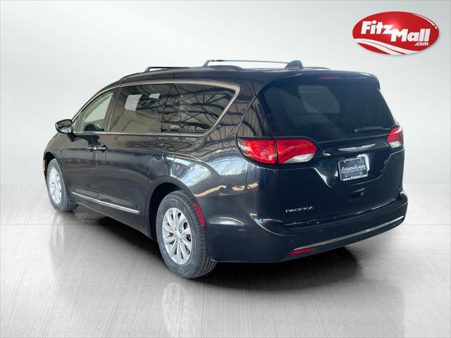 used 2017 Chrysler Pacifica car, priced at $8,988