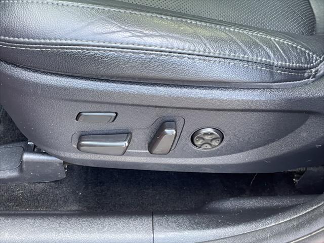 used 2020 Hyundai Santa Fe car, priced at $17,488