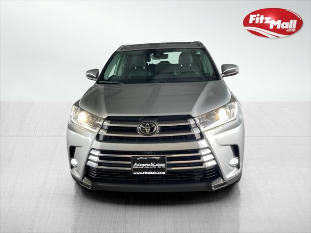 used 2019 Toyota Highlander car, priced at $30,488