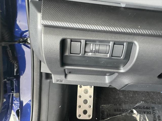 new 2025 Subaru Crosstrek car, priced at $33,008