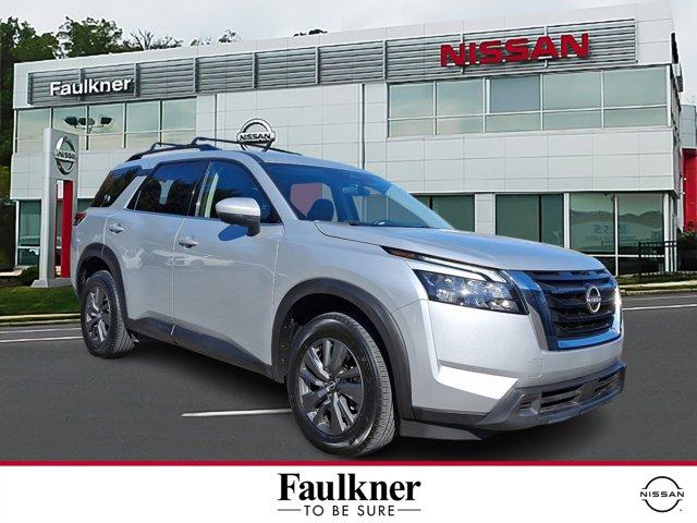 used 2023 Nissan Pathfinder car, priced at $33,911