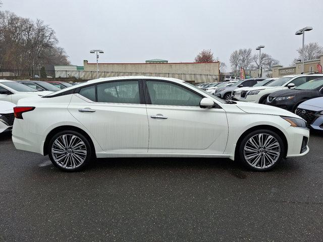 used 2023 Nissan Altima car, priced at $26,283