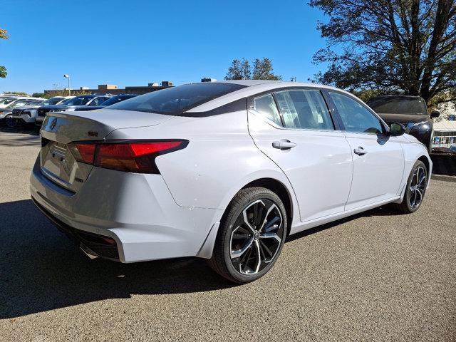 new 2025 Nissan Altima car, priced at $33,509