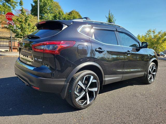 used 2022 Nissan Rogue Sport car, priced at $23,997