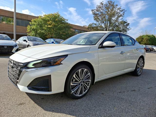 new 2025 Nissan Altima car, priced at $35,498