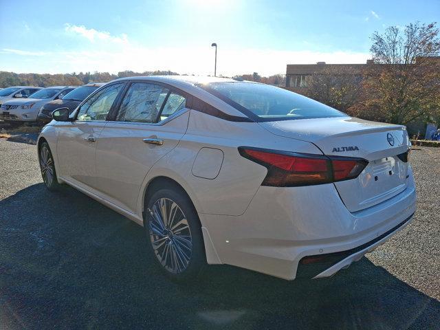 new 2025 Nissan Altima car, priced at $34,582