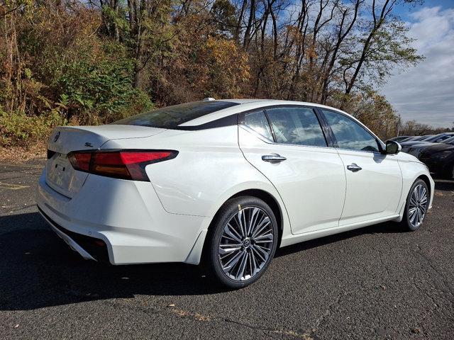 new 2025 Nissan Altima car, priced at $34,085