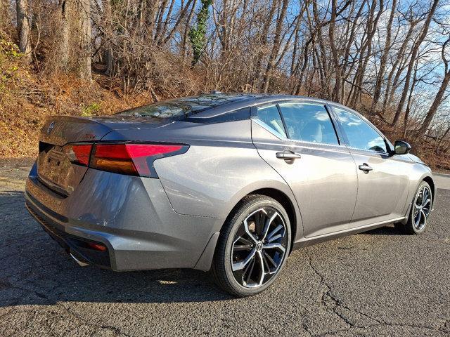 new 2025 Nissan Altima car, priced at $31,637