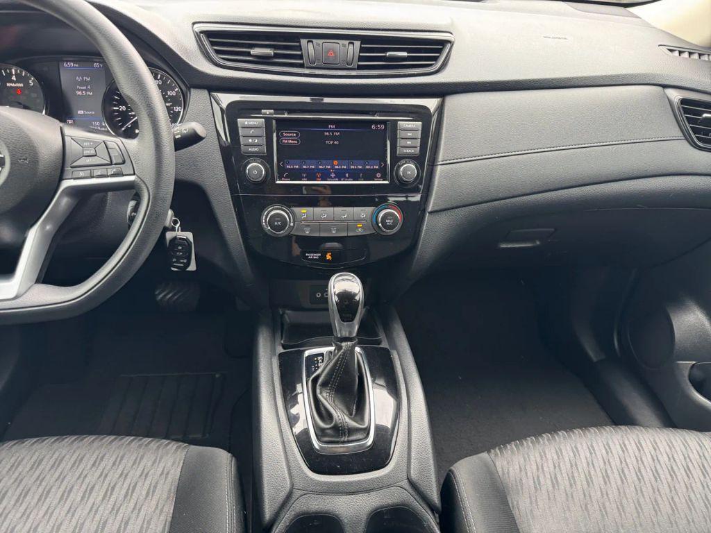 used 2018 Nissan Rogue car
