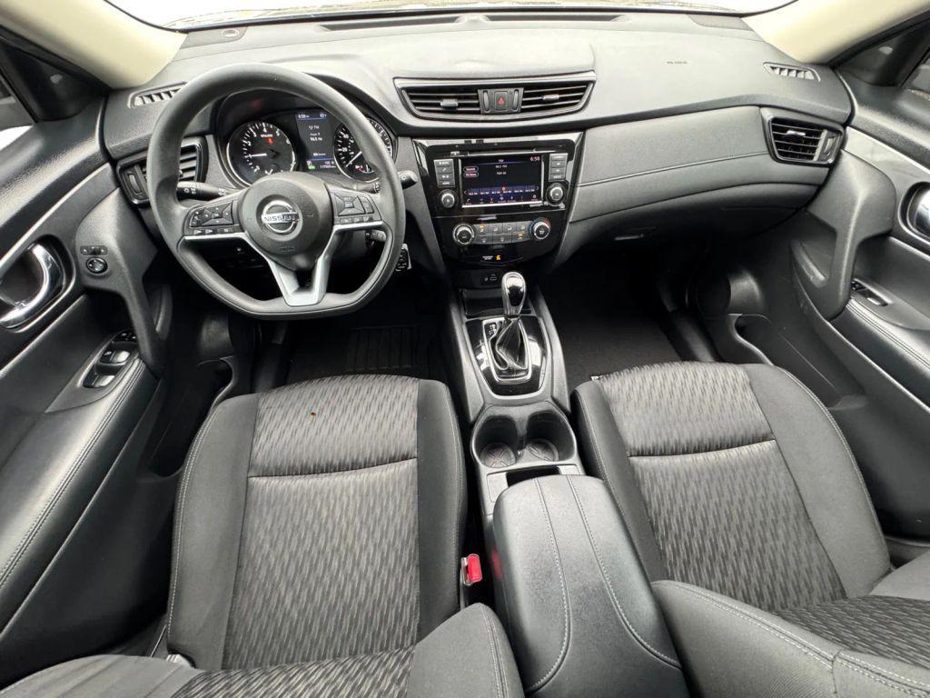 used 2018 Nissan Rogue car