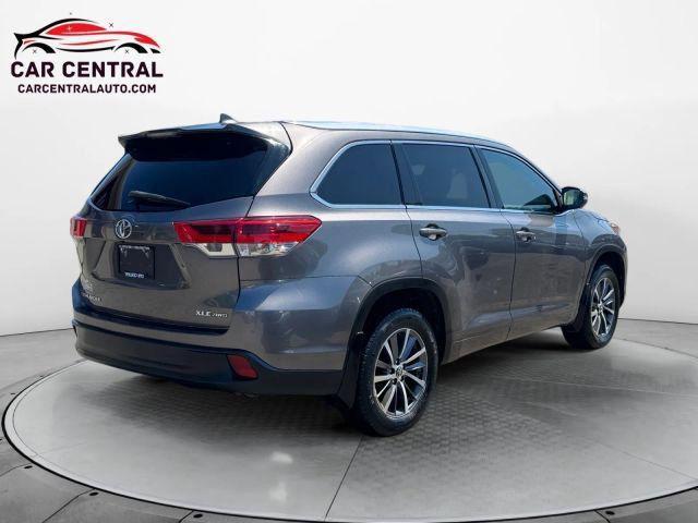 used 2018 Toyota Highlander car, priced at $16,994
