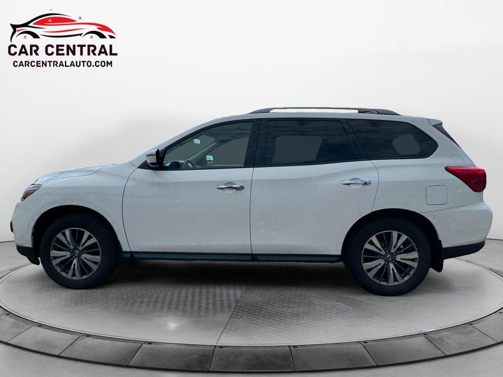 used 2020 Nissan Pathfinder car, priced at $15,224