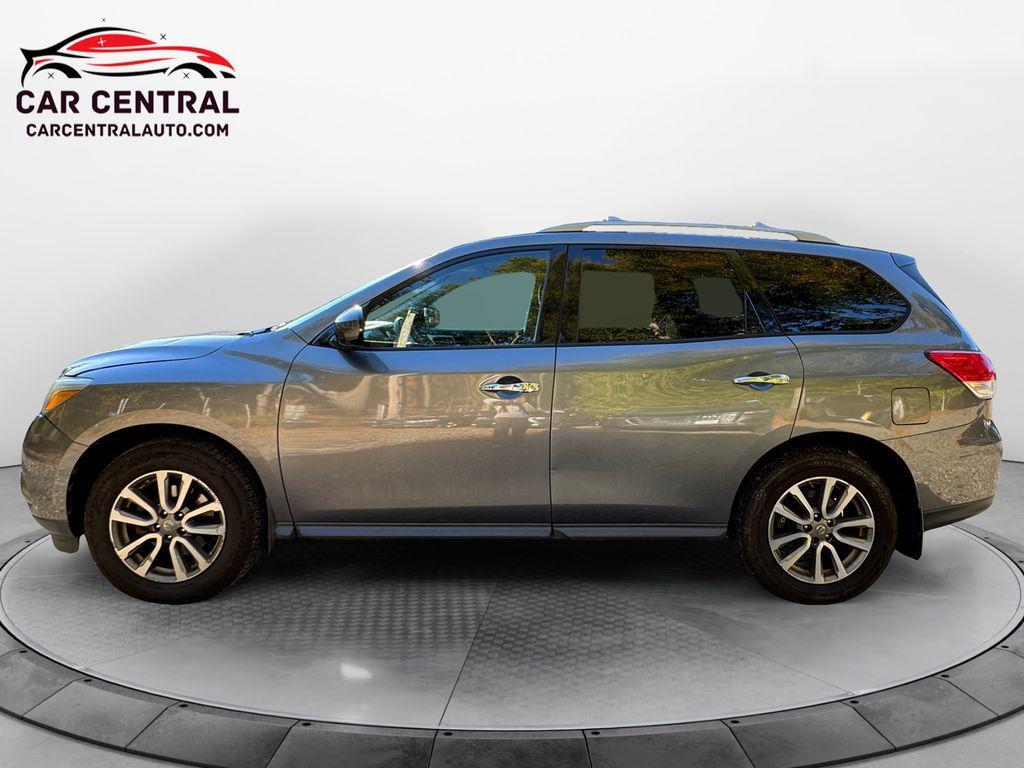 used 2015 Nissan Pathfinder car, priced at $7,779
