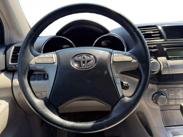 used 2008 Toyota Highlander car, priced at $7,716