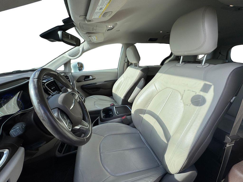 used 2017 Chrysler Pacifica car, priced at $14,986