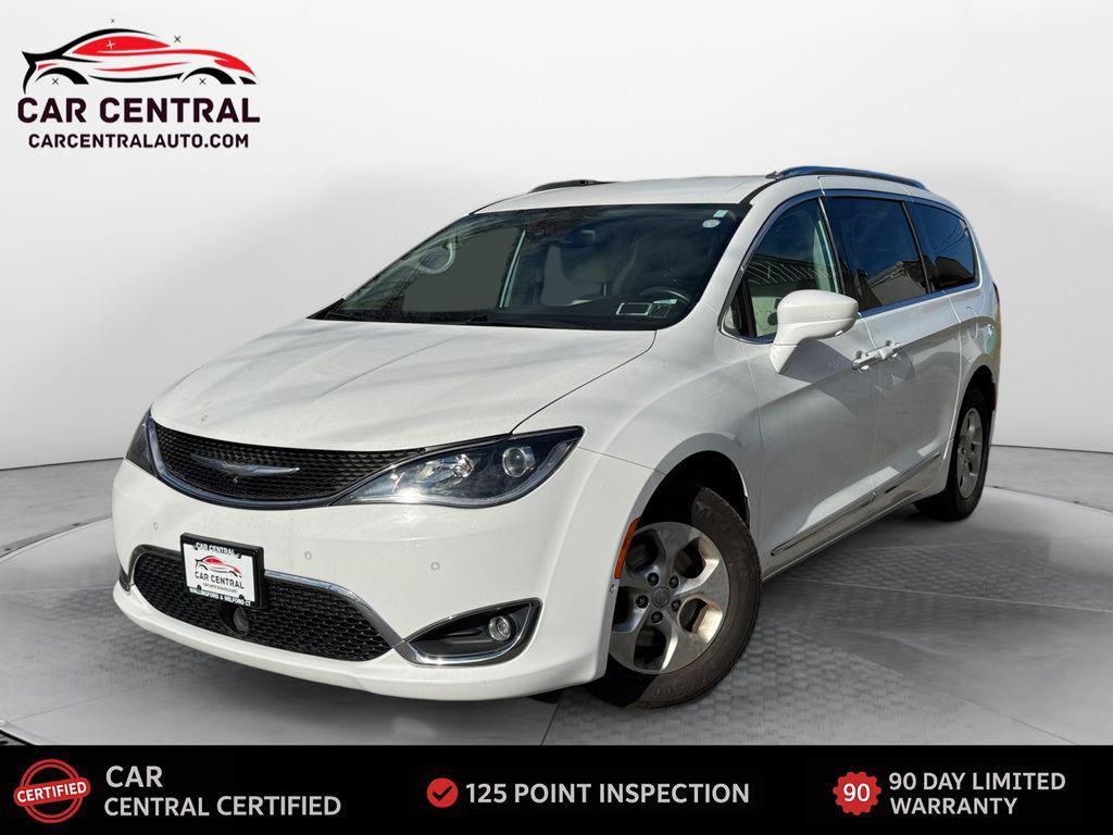used 2017 Chrysler Pacifica car, priced at $14,986