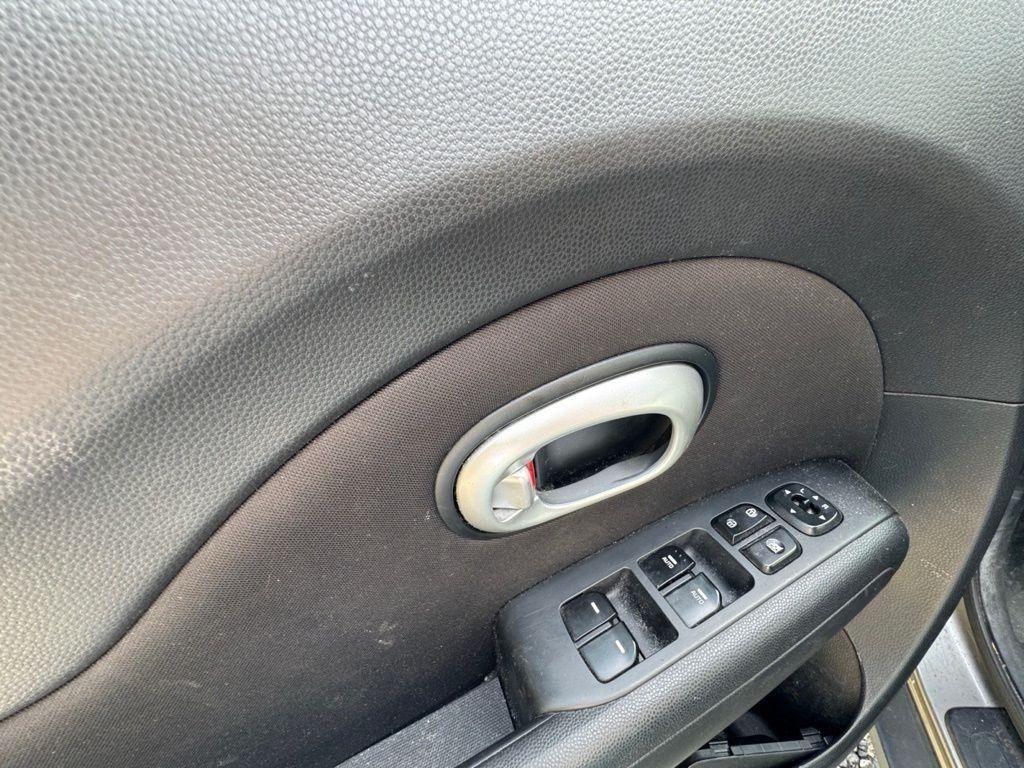 used 2016 Kia Soul car, priced at $7,779