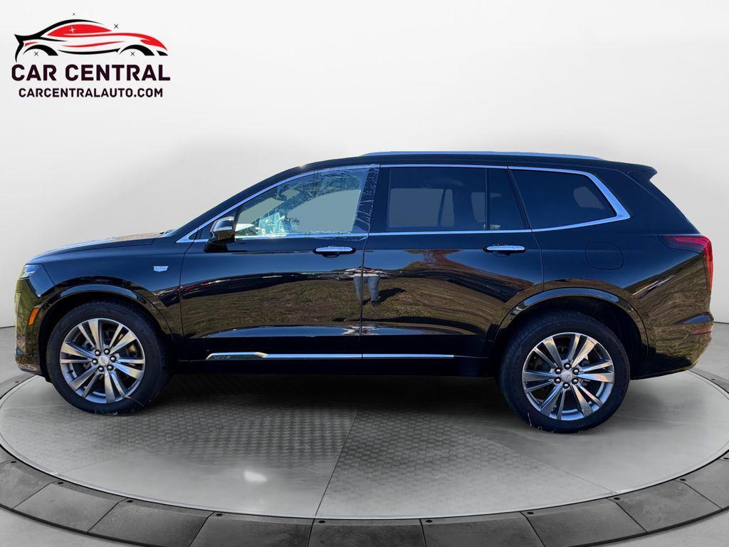 used 2023 Cadillac XT6 car, priced at $29,605