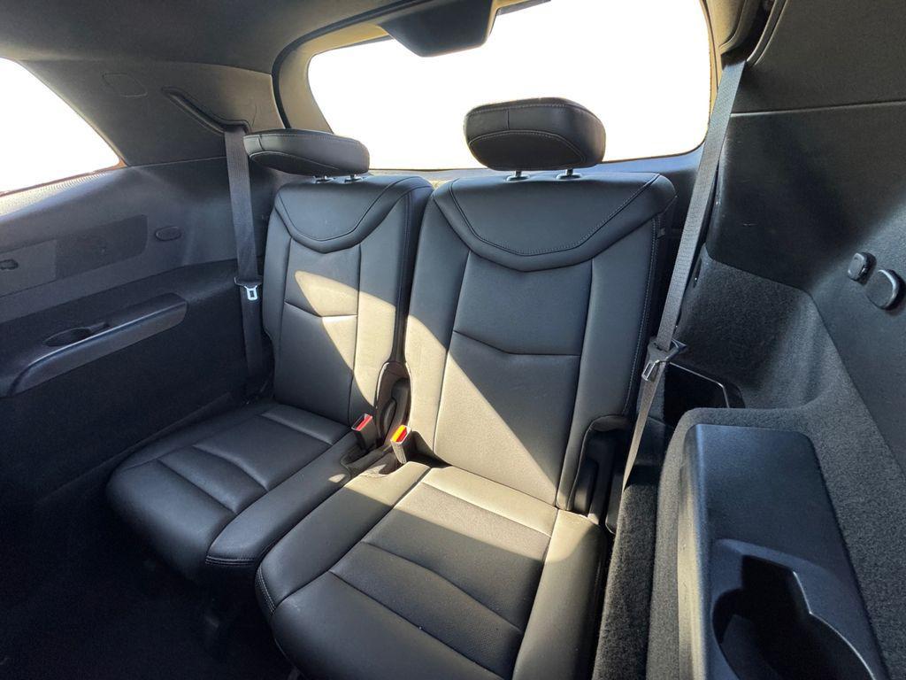 used 2023 Cadillac XT6 car, priced at $29,605