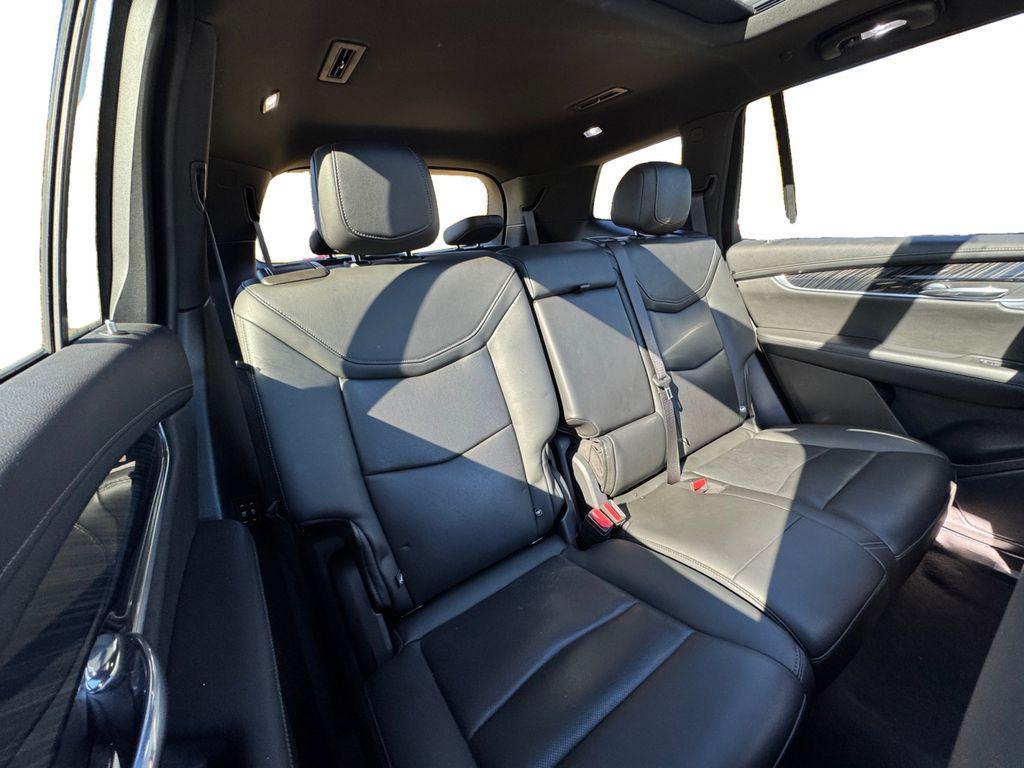 used 2023 Cadillac XT6 car, priced at $29,605