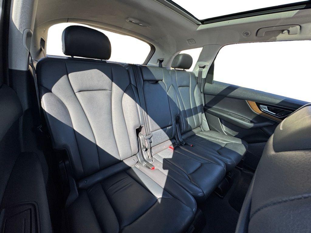 used 2017 Audi Q7 car, priced at $14,950