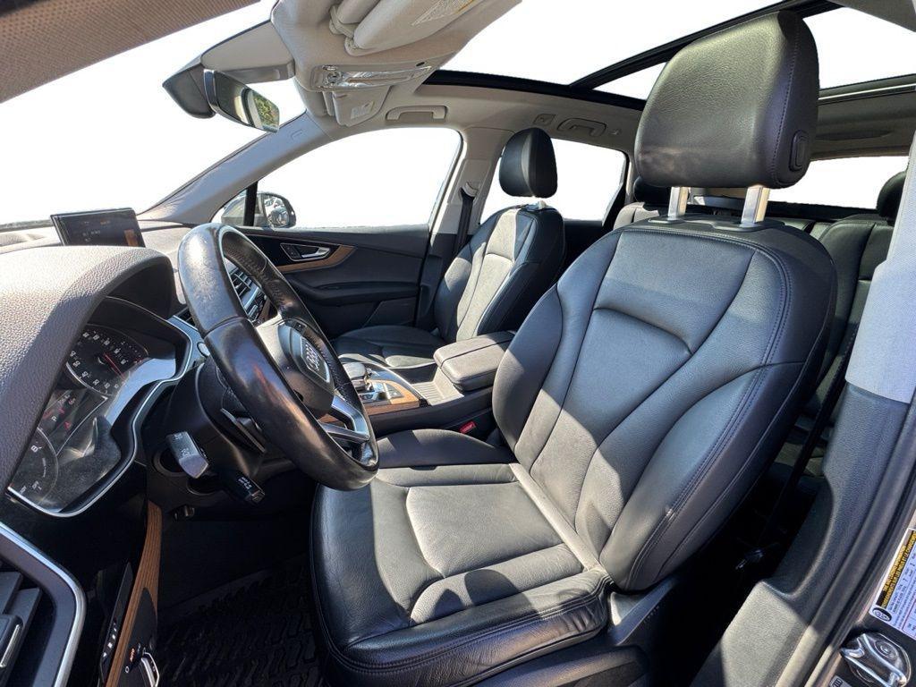 used 2017 Audi Q7 car, priced at $14,950