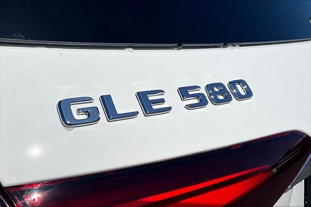 new 2024 Mercedes-Benz GLE 580 car, priced at $101,205