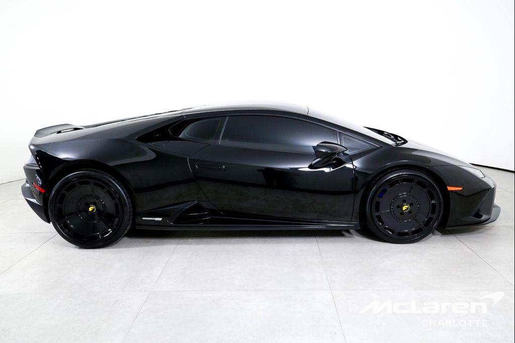 used 2021 Lamborghini Huracan EVO car, priced at $269,996