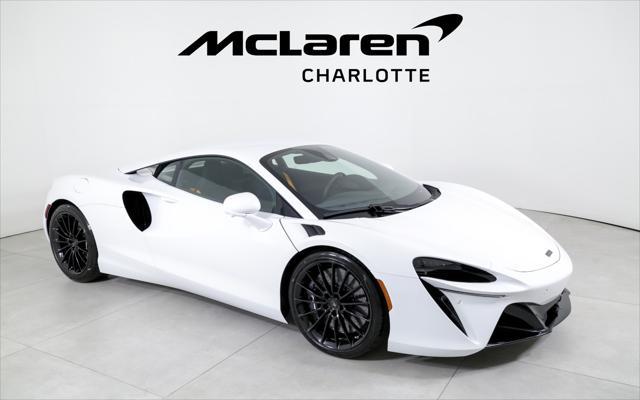 new 2025 McLaren Artura car, priced at $269,948