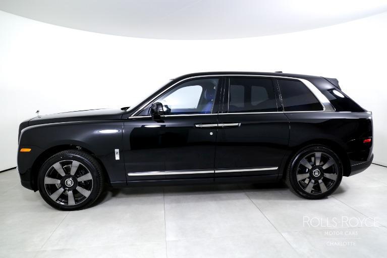 new 2024 Rolls-Royce Cullinan car, priced at $433,325