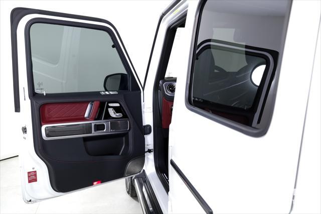 used 2022 Mercedes-Benz AMG G 63 car, priced at $199,996