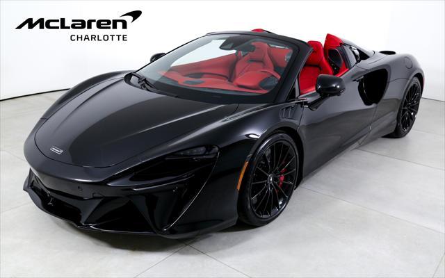 new 2025 McLaren Artura car, priced at $307,400