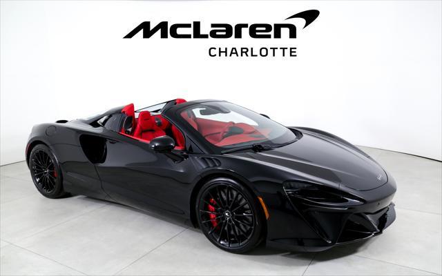 new 2025 McLaren Artura car, priced at $307,400