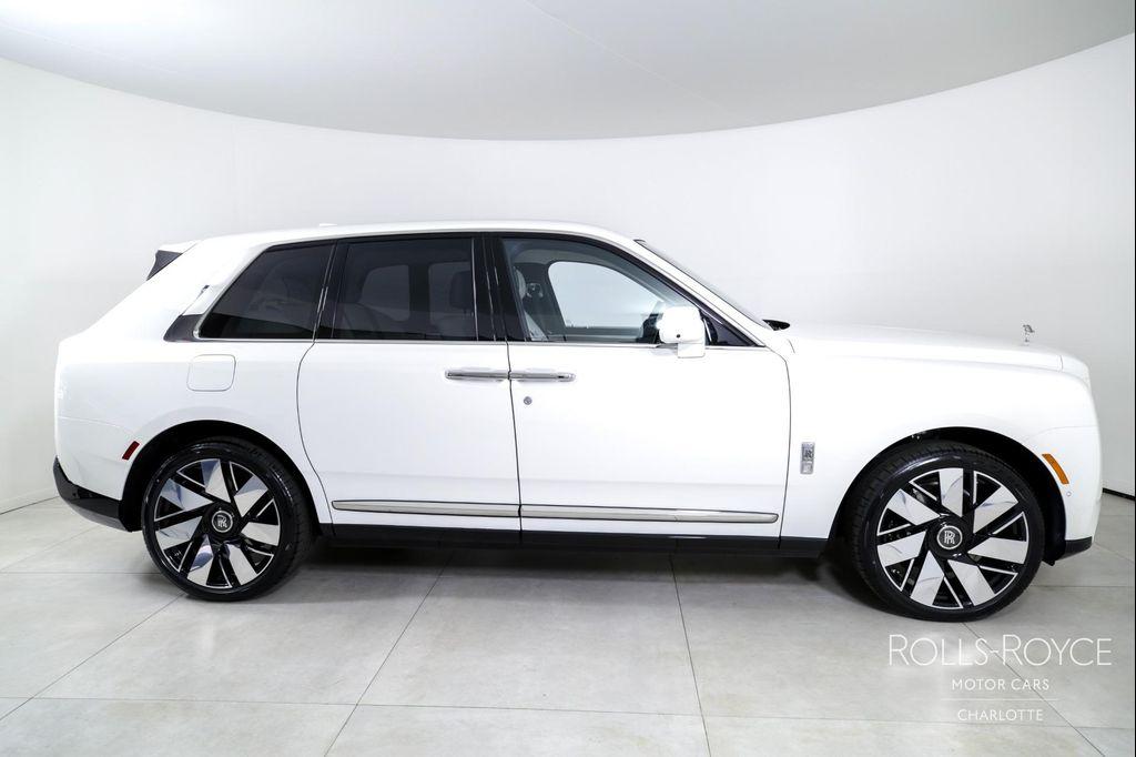 used 2025 Rolls-Royce Cullinan car, priced at $482,875