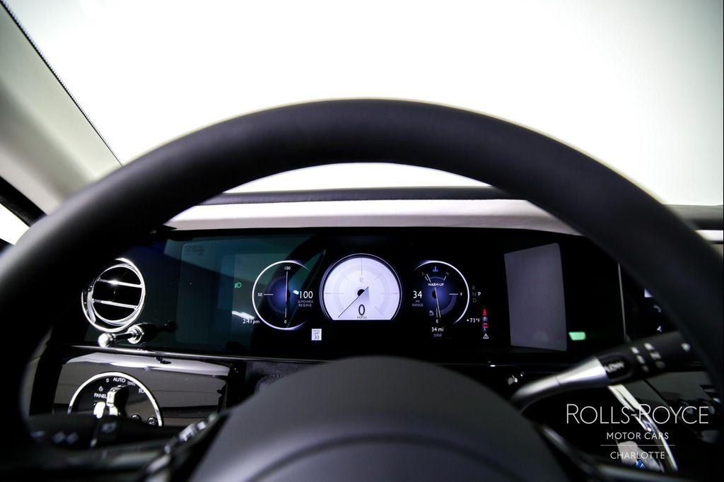 used 2025 Rolls-Royce Cullinan car, priced at $482,875