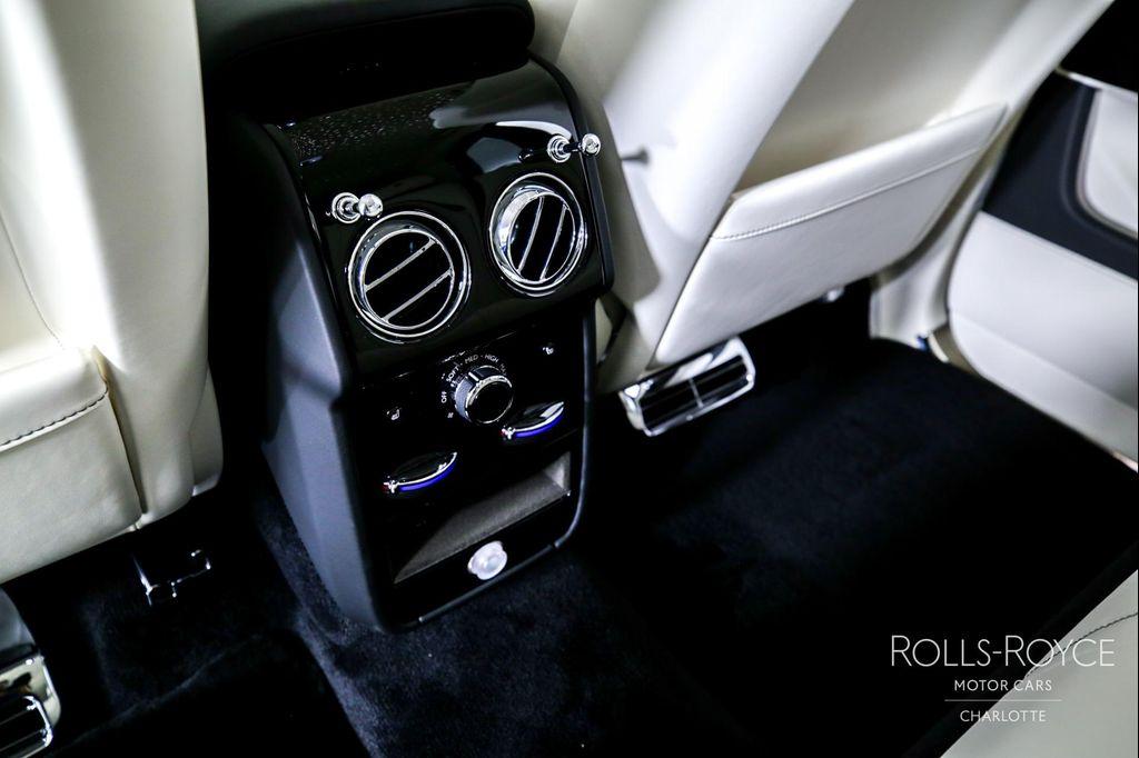 used 2025 Rolls-Royce Cullinan car, priced at $482,875