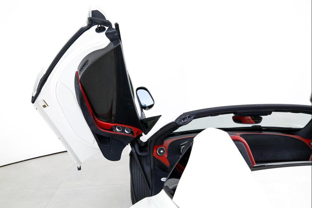 used 2016 McLaren 650S car, priced at $159,996