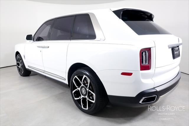 used 2022 Rolls-Royce Cullinan car, priced at $289,996