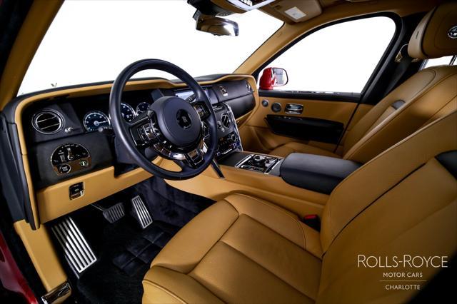 used 2019 Rolls-Royce Cullinan car, priced at $264,996