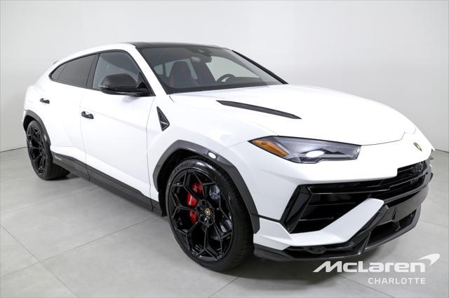 used 2023 Lamborghini Urus car, priced at $304,996