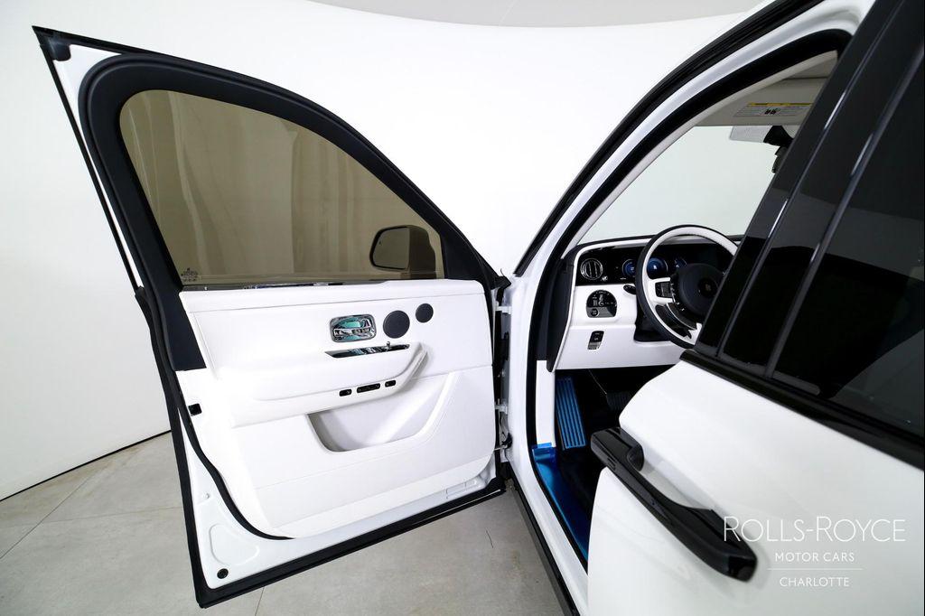 used 2025 Rolls-Royce Cullinan car, priced at $524,996