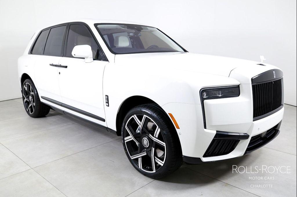 used 2025 Rolls-Royce Cullinan car, priced at $524,996
